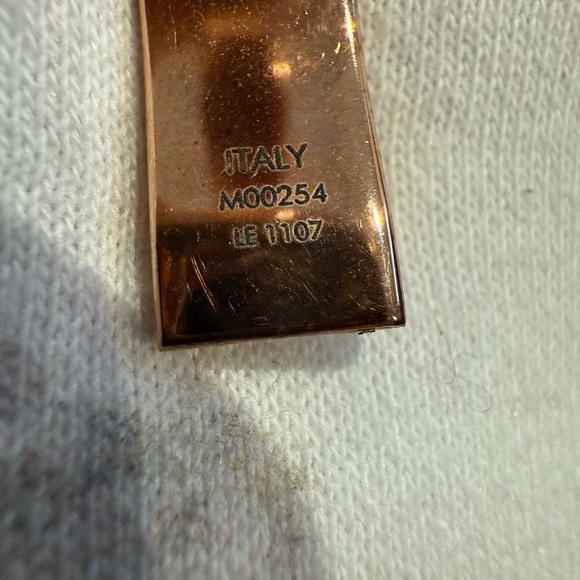 Louis Vuitton Rose Gold Monogram Bracelet - Picture 4 of 10